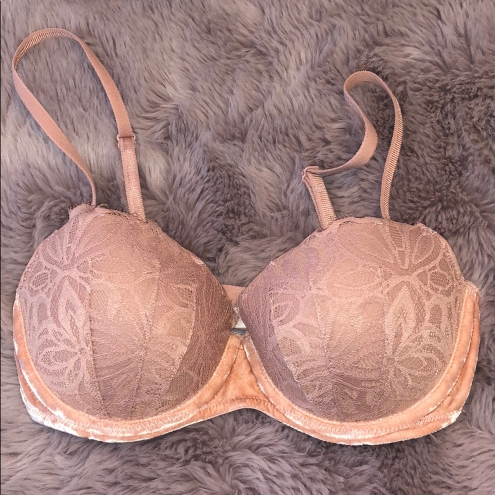 NWOT PINK Date Bra